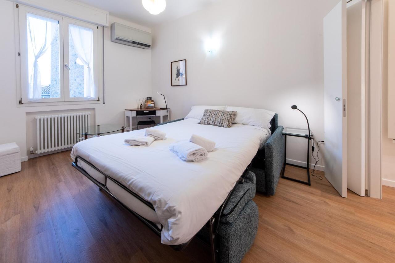 Housmart Corte Galluzzi 7/1 بولونيا المظهر الخارجي الصورة
